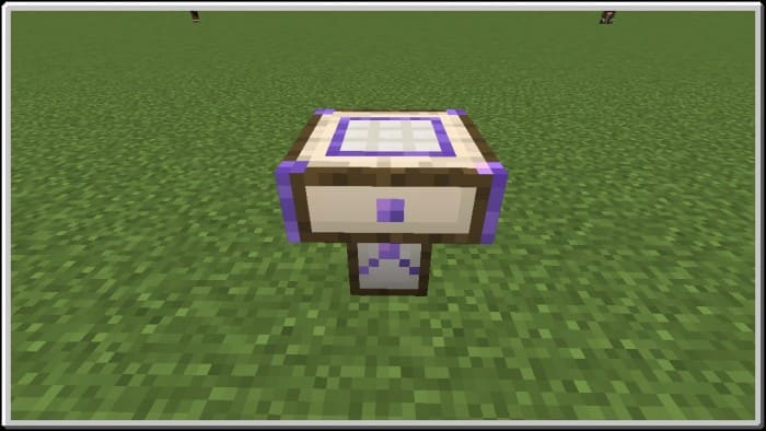Crafting Table in Minecraft PE (Bedrock)