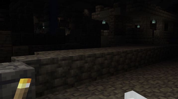 Dynamic Light in Minecraft PE (Bedrock)